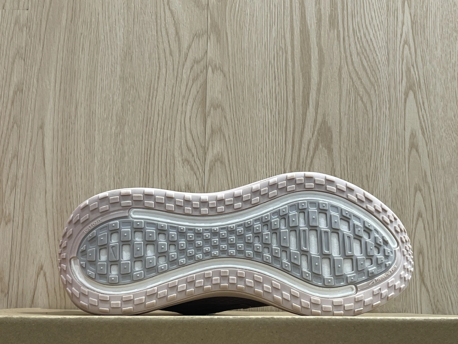 Nike ZoomX Running Sneakers – Soft Pearl Pink Edition