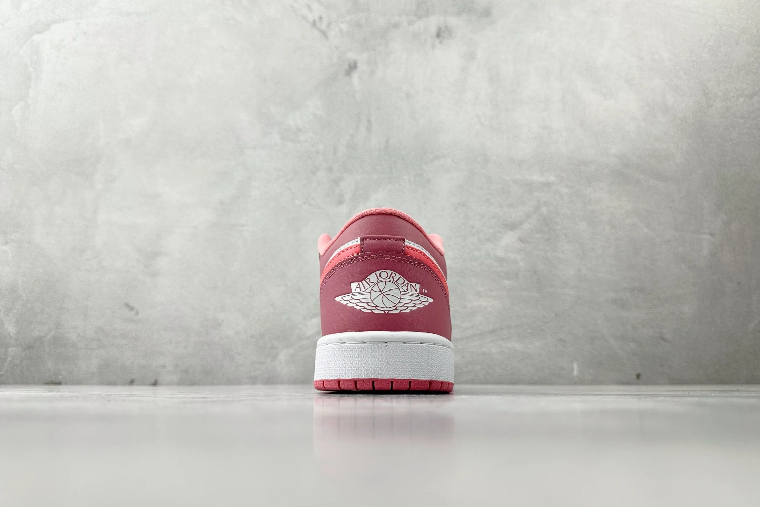 Air Jordan Low Pink Rose