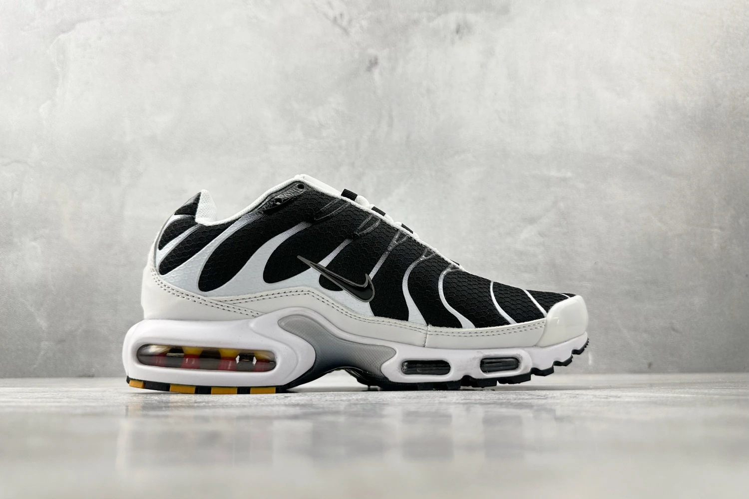 Nike Air Max Plus TN Black White Monochrome Sneakers