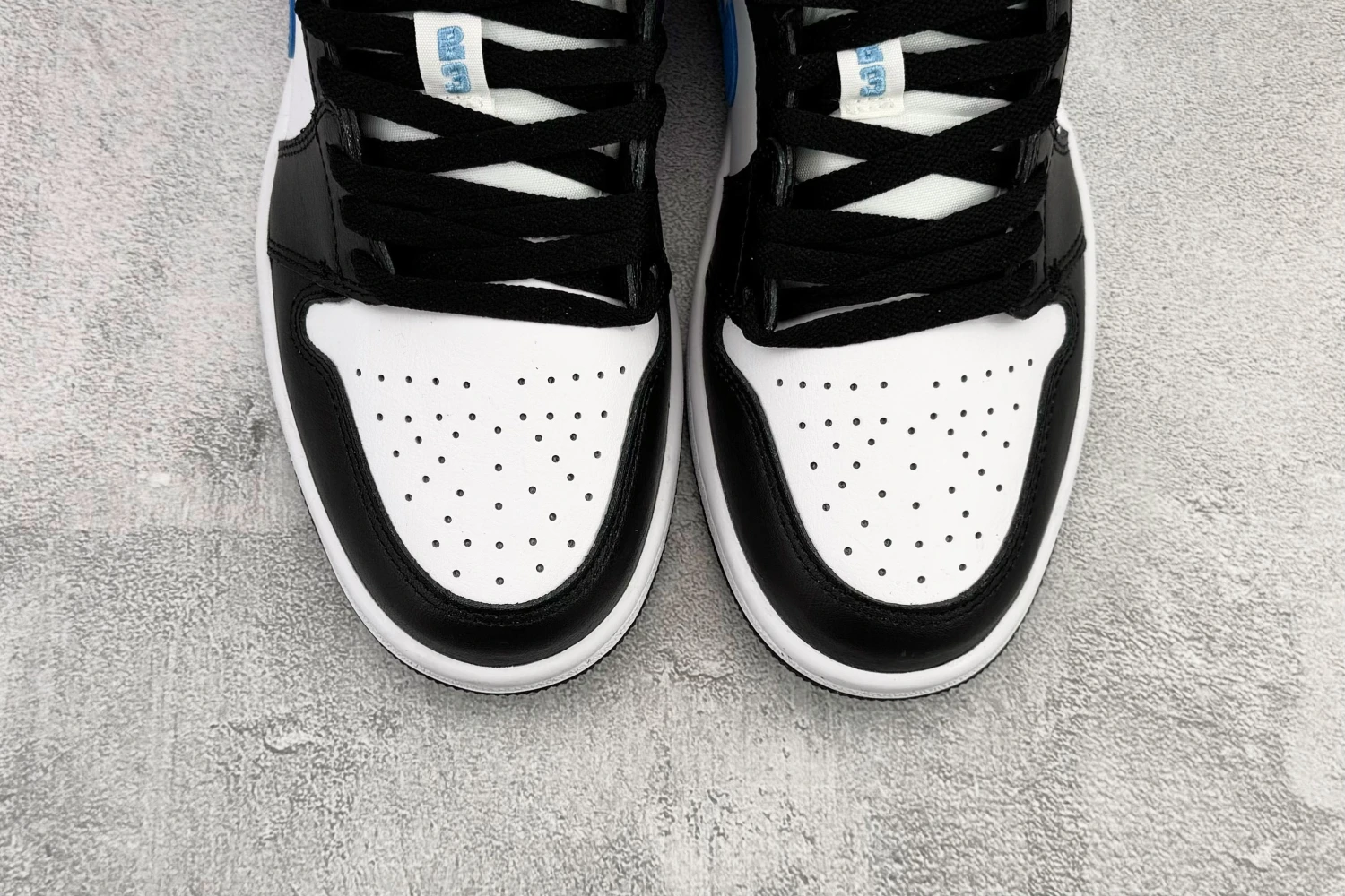 Air Jordan Low White Black University Blue