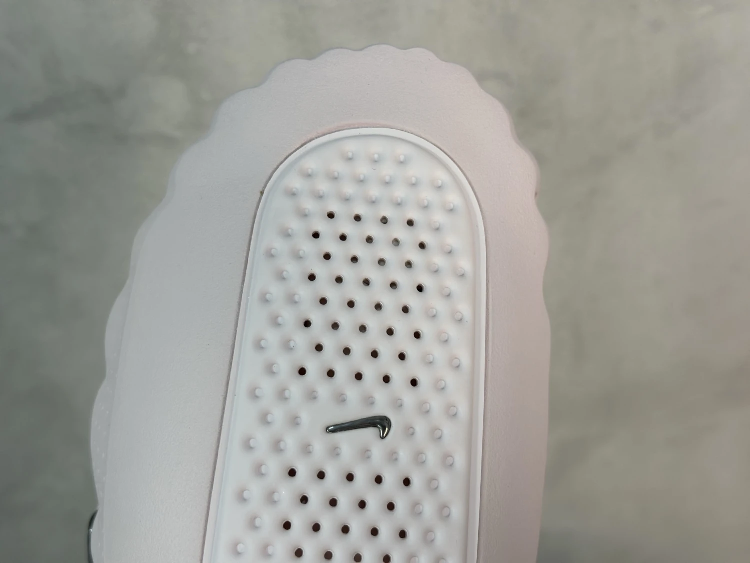 Nike Calm Slides – Blush Pink