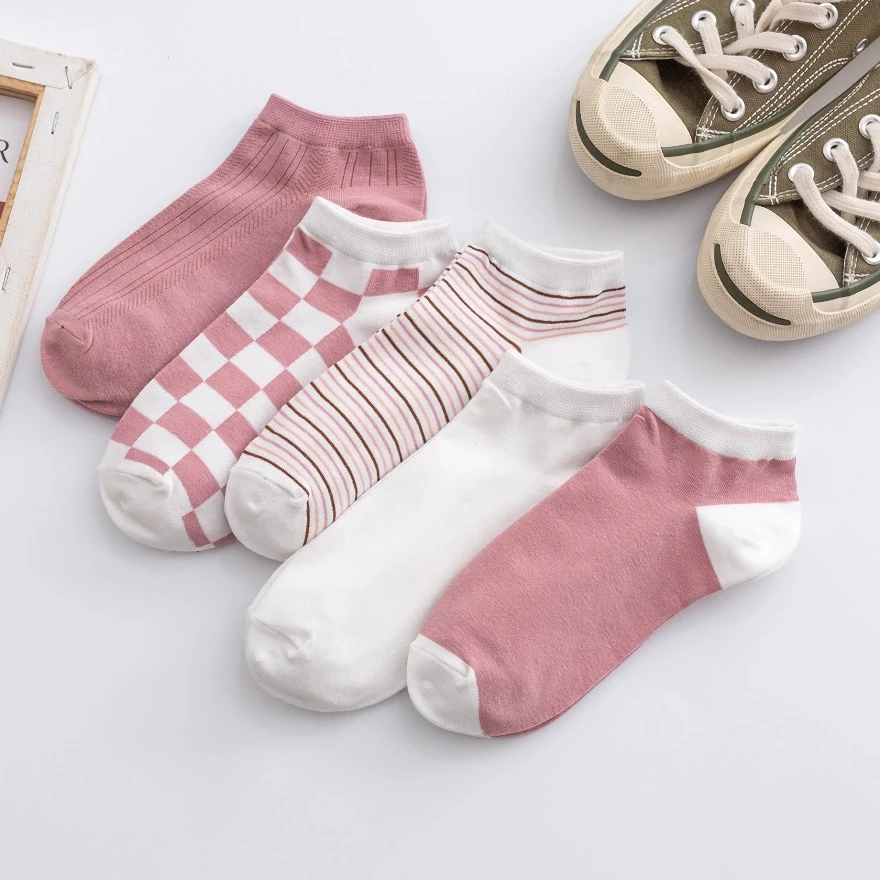 5 Pairs of Cute Cotton Ankle Socks for Women - Elegant & Fun Designs