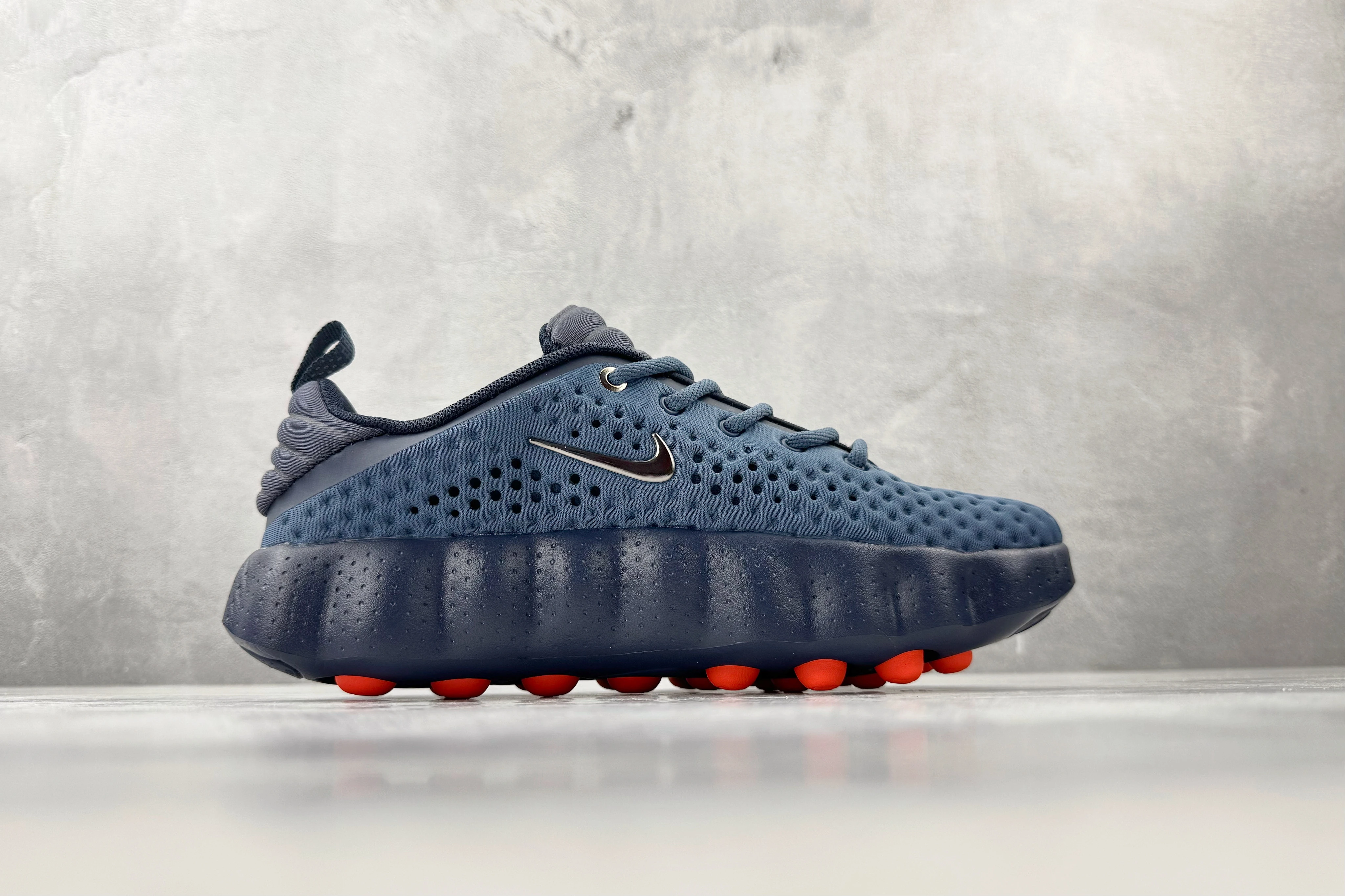 Nike Mind 002: Lightweight Running Shoes for Men & Women | Breathable Comfort