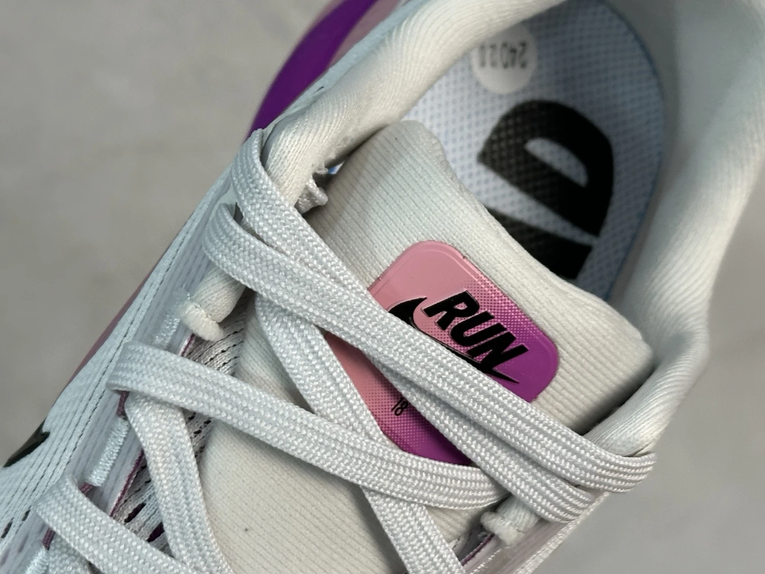 Nike Vomero 18 Road Running Shoes – White, Pink & Purple