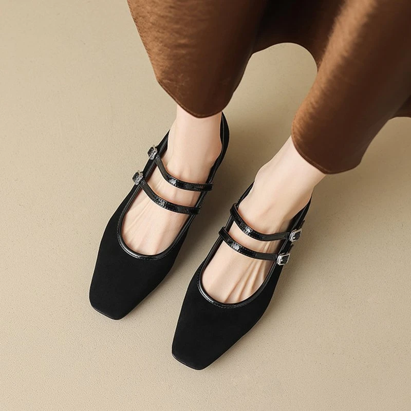 Retro Square Toe Mary Jane Pumps with Chunky Heel