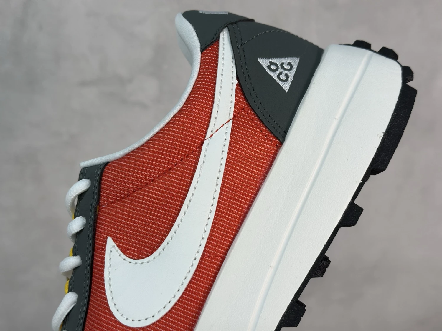Nike Air Max 1 – Bright Orange, Dark Olive & White