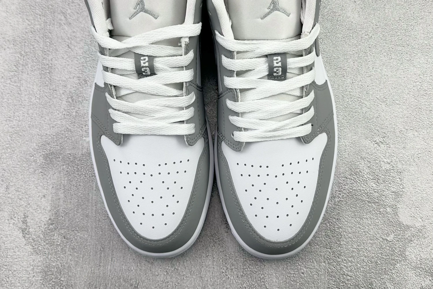 Air Jordan Low White Wolf Grey