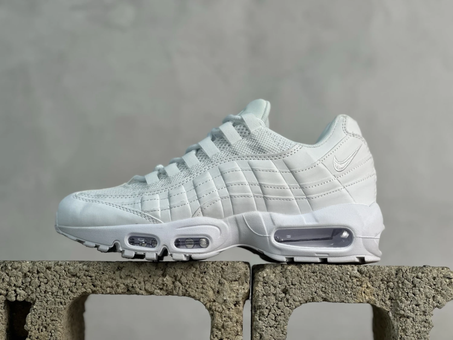 Nike Air Max 95 Sneakers – Triple White