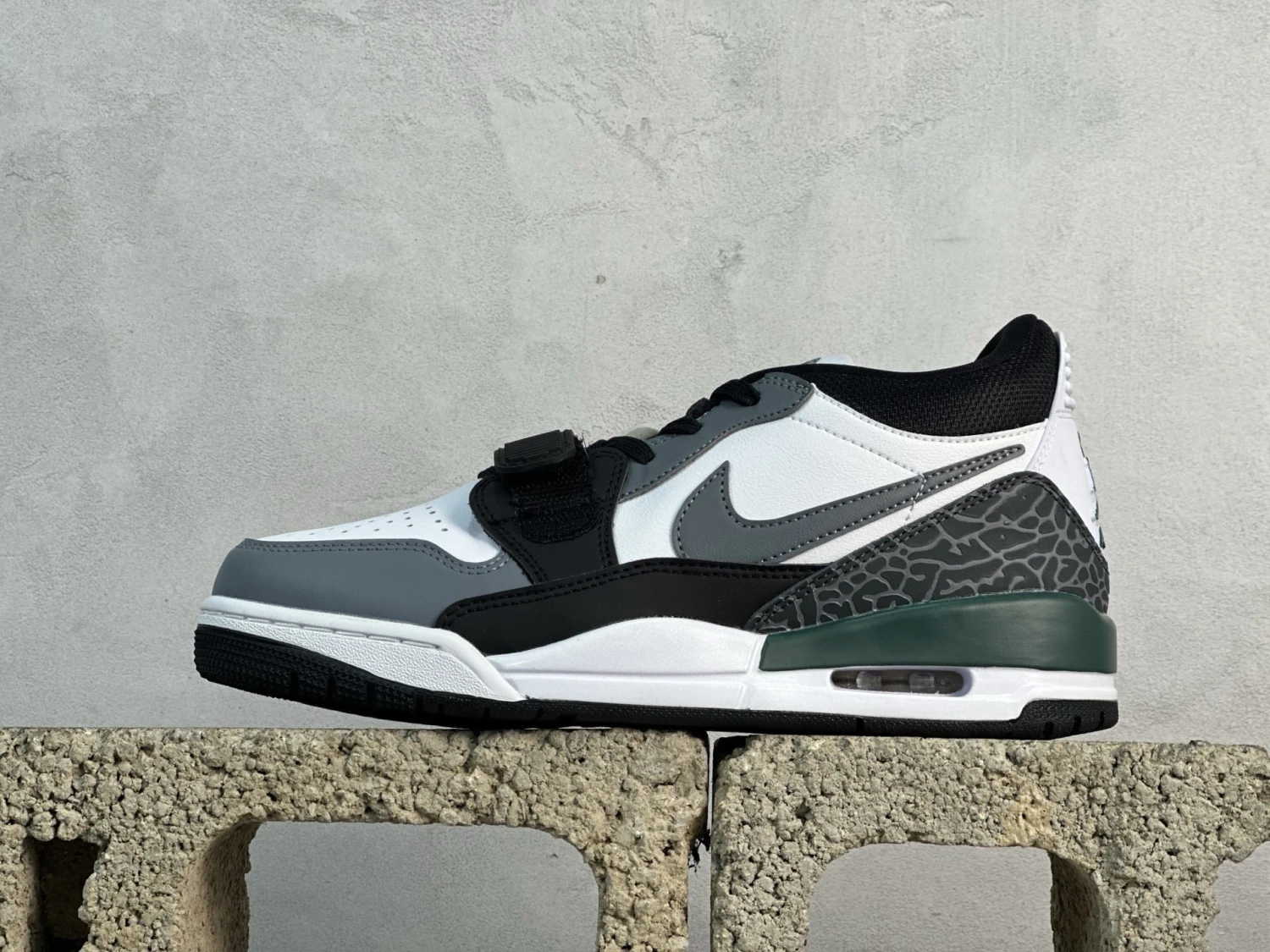 Nike Air Alpha Force 88 "White, Black, Dark Grey & Mint Green" Premium Sneakers