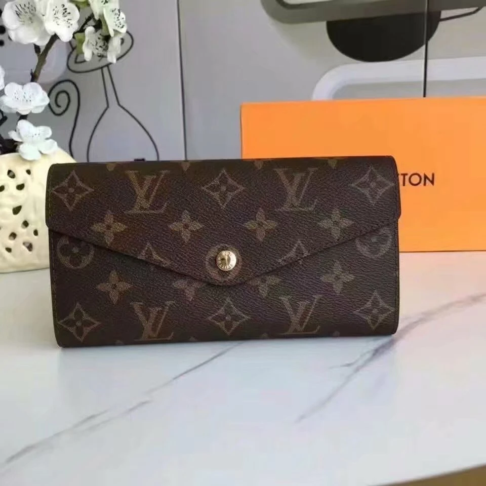 Louis Vuitton Sarah Wallet in Classic Monogram Canvas Brown