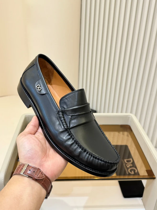 Classic Black Dolce & Gabbana Men's Leather DG Penny Loafers