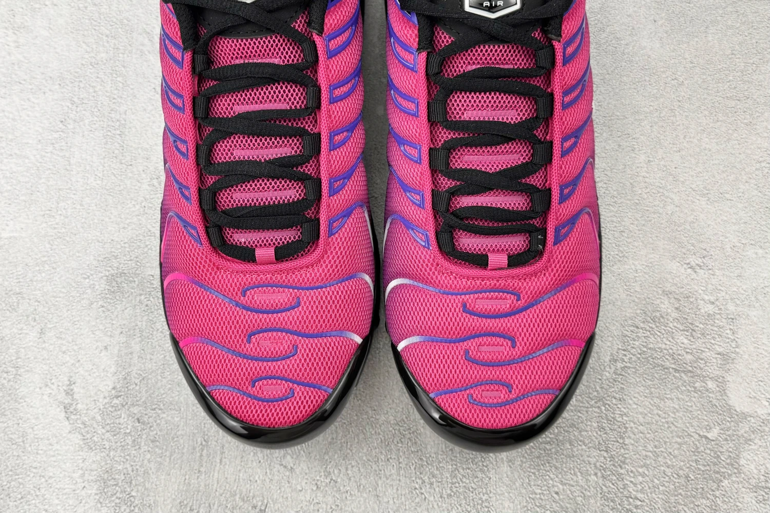 Nike Air Max Plus TN – Hyper Pink & Purple