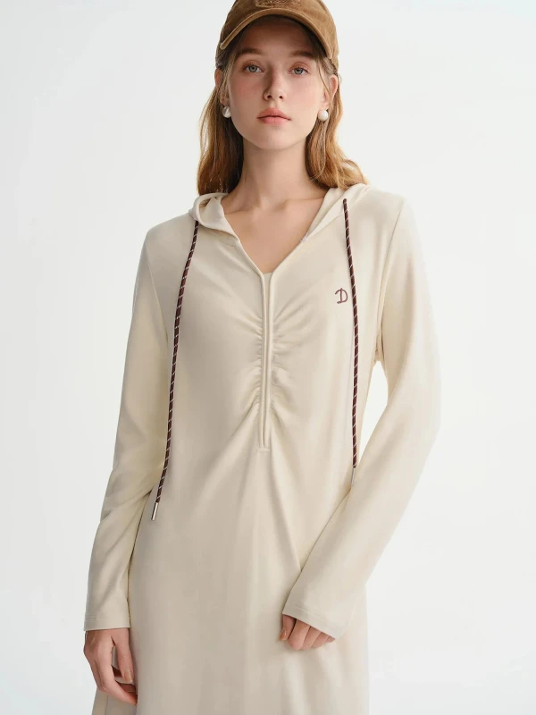 Plus-Size Women's Winter Hooded Pleated Waist Dress – Casual & Flattering