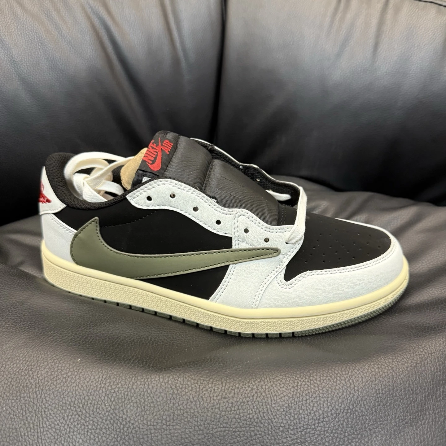 Nike Air Low Retro Black & Grey Edition