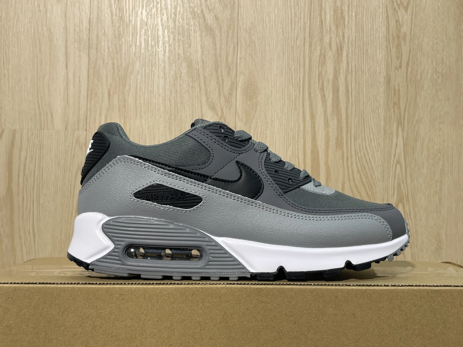 Nike Air Max 90 – Dark Smoke Grey, Cool Grey & Anthracite