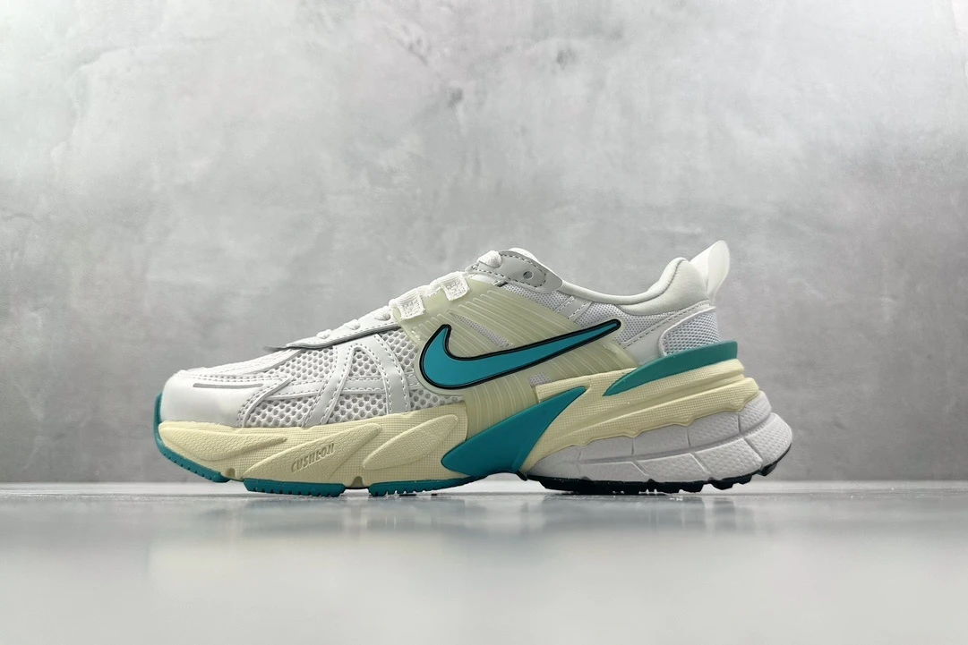 Nike P-6000 – White, Teal & Light Grey