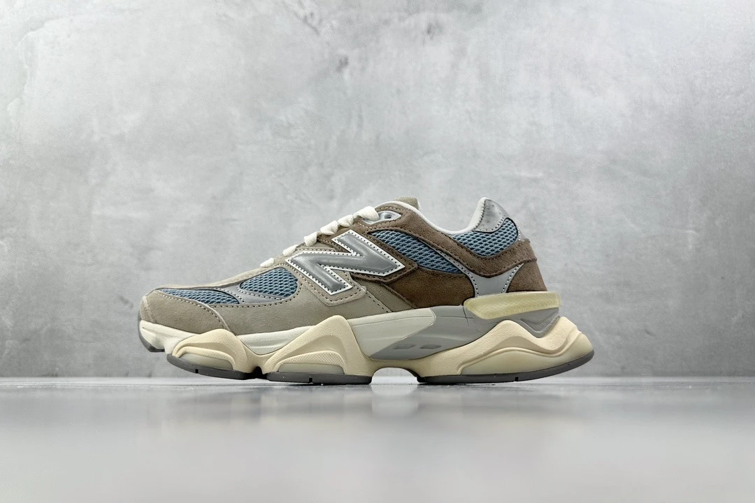 New Balance Mocha Cream Chunky Sneakers