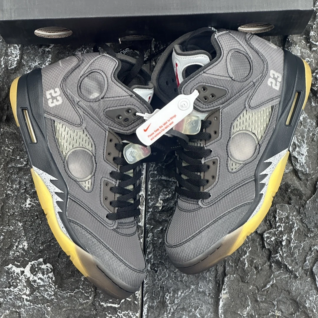 Air Jordan 5 Retro "Off-Noir" Sneakers – Grey/Black/Yellow