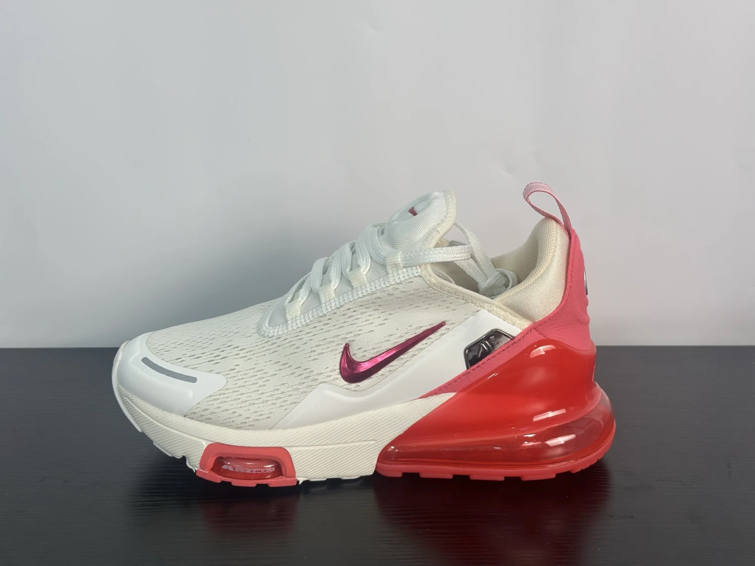 Nike Air Max 270 Sneakers – White & Red