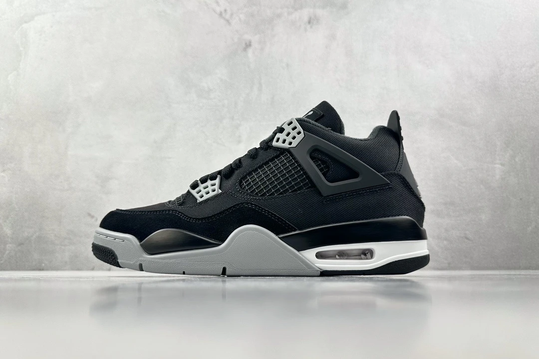 Jordan Sneakers – Triple Black & Grey