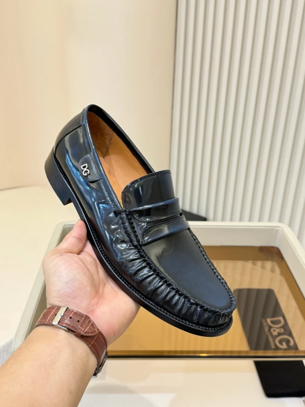 High-Shine Glossy Dark Navy Blue Dolce & Gabbana Men's Leather DG Penny Loafers
