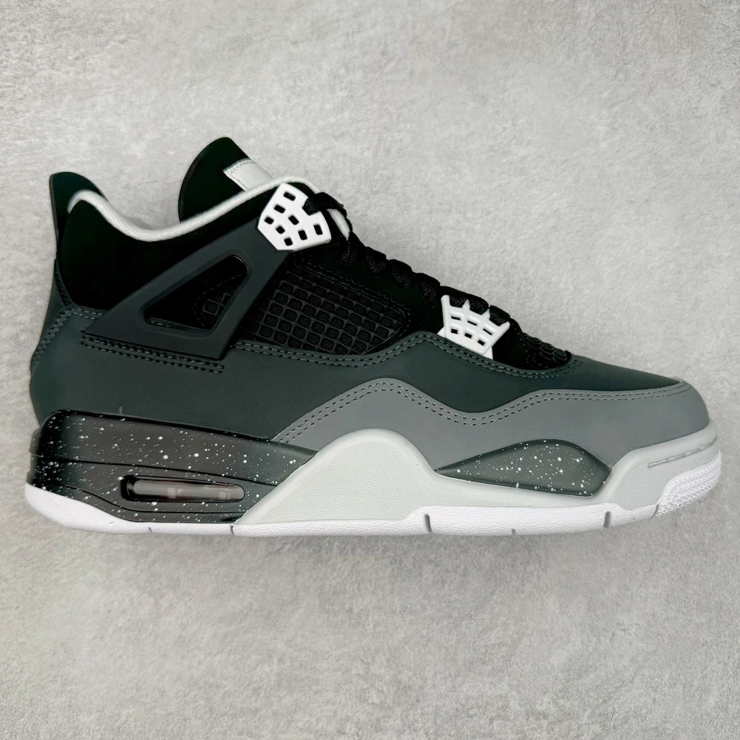 Air Jordan 4 Retro Oreo – Black/White/Cool Grey