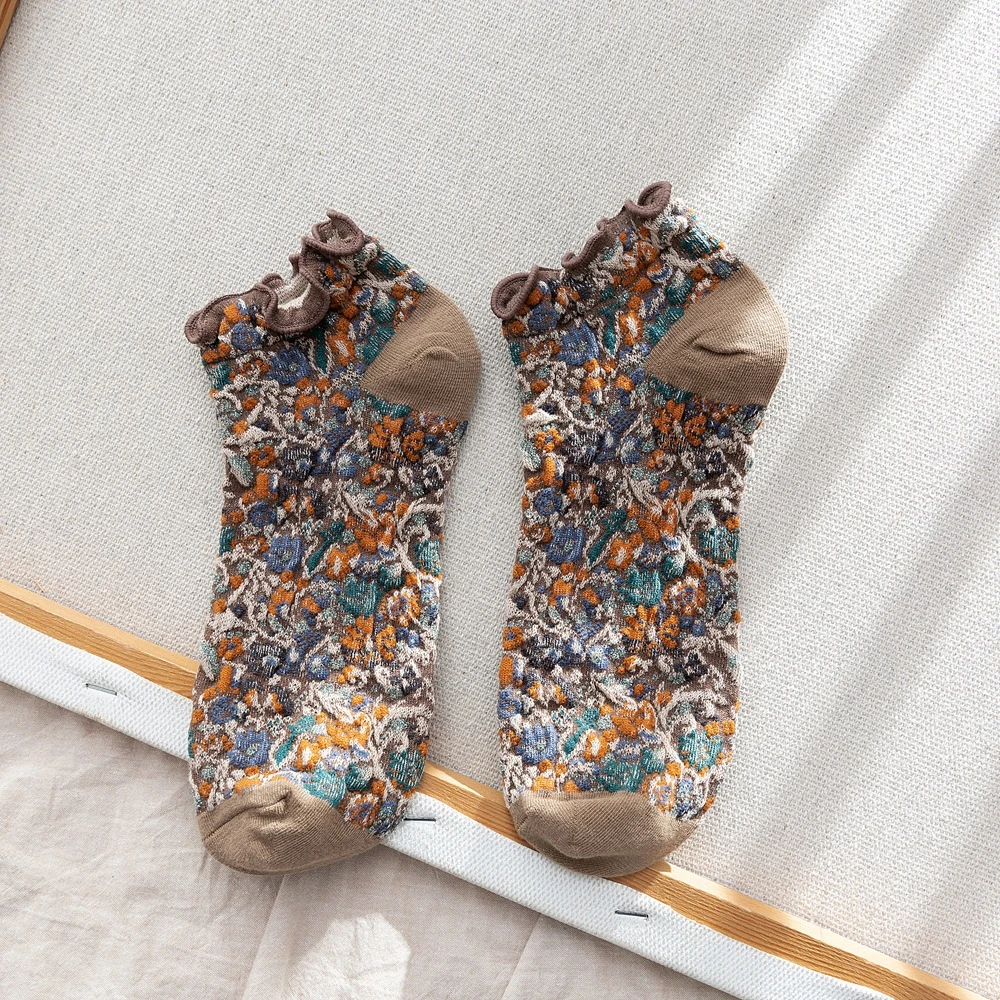 Floral Embroidery Ruffle Socks for Women – Cute, Breathable Ankle Socks