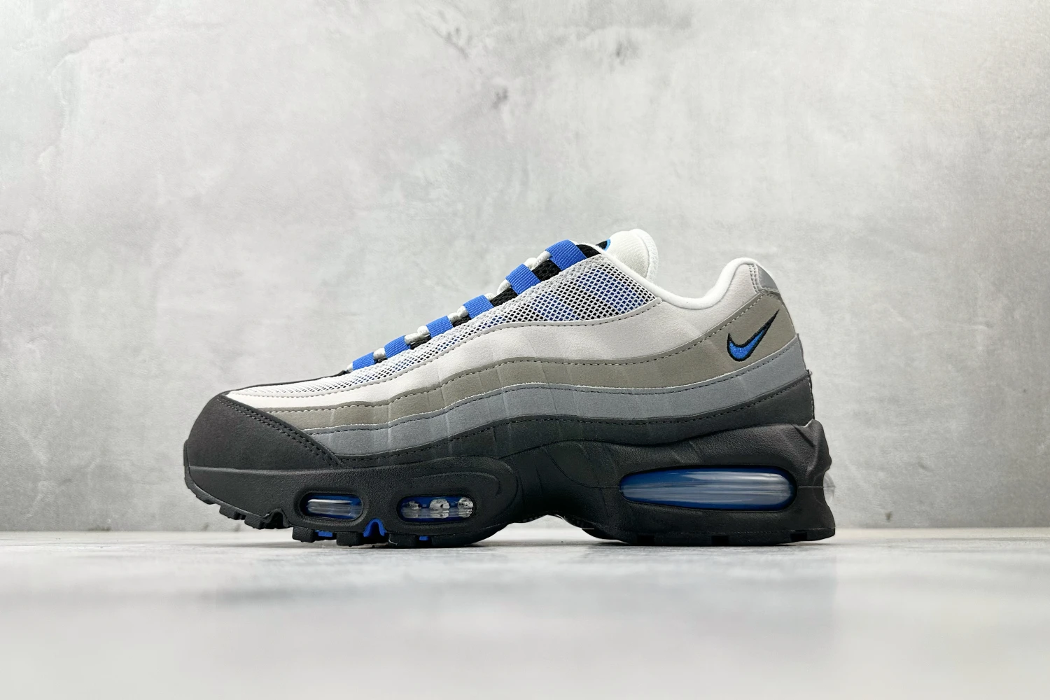 Nike Air Max 95 – White, Grey, Black & Royal Blue
