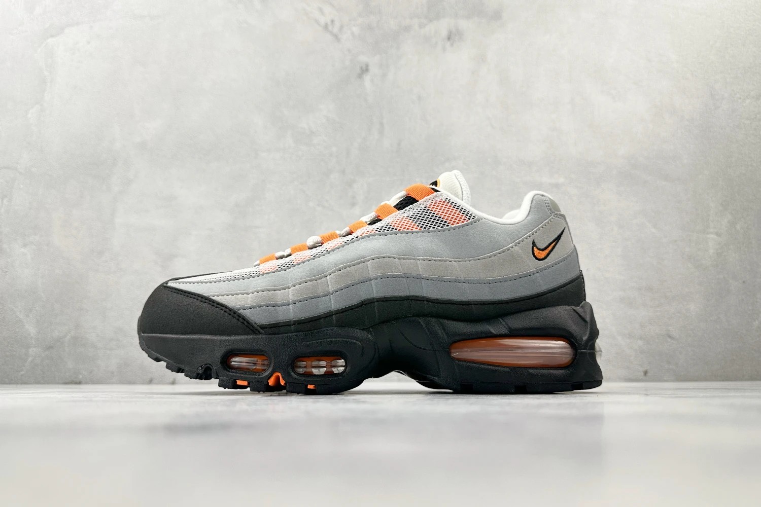 Nike Air Max 95 – Grey, Black & Orange