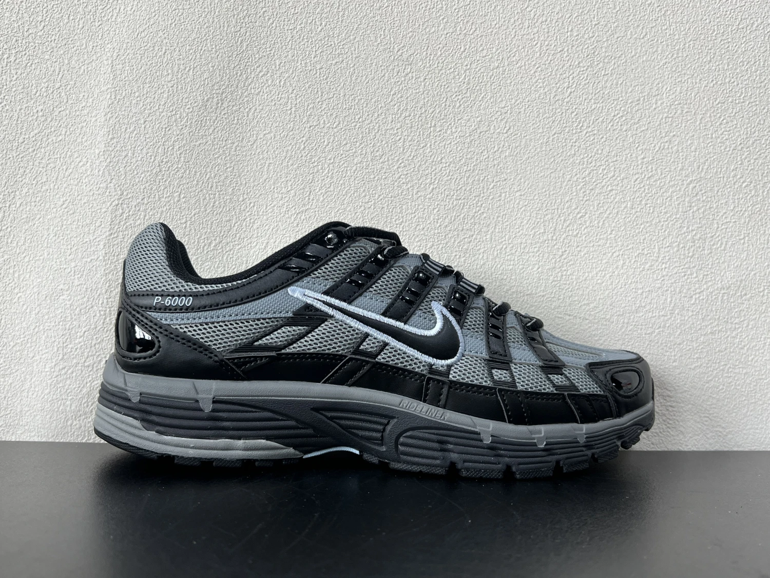 Nike P-6000 Grey Black Running Sneakers – Retro-Inspired Lifestyle Sports Shoes
