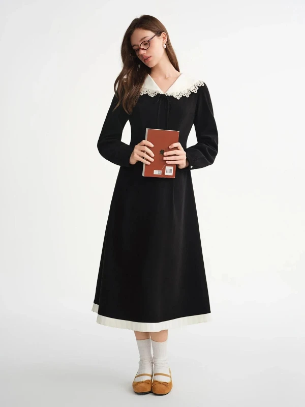 Plus Size Lace Applique Color-Blocked Turnover Collar Dress