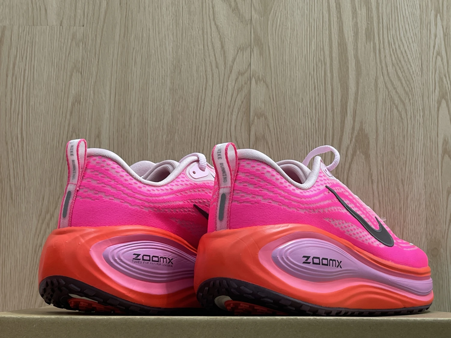 Nike Run VaporFly – Hyper Pink / Crimson Orange