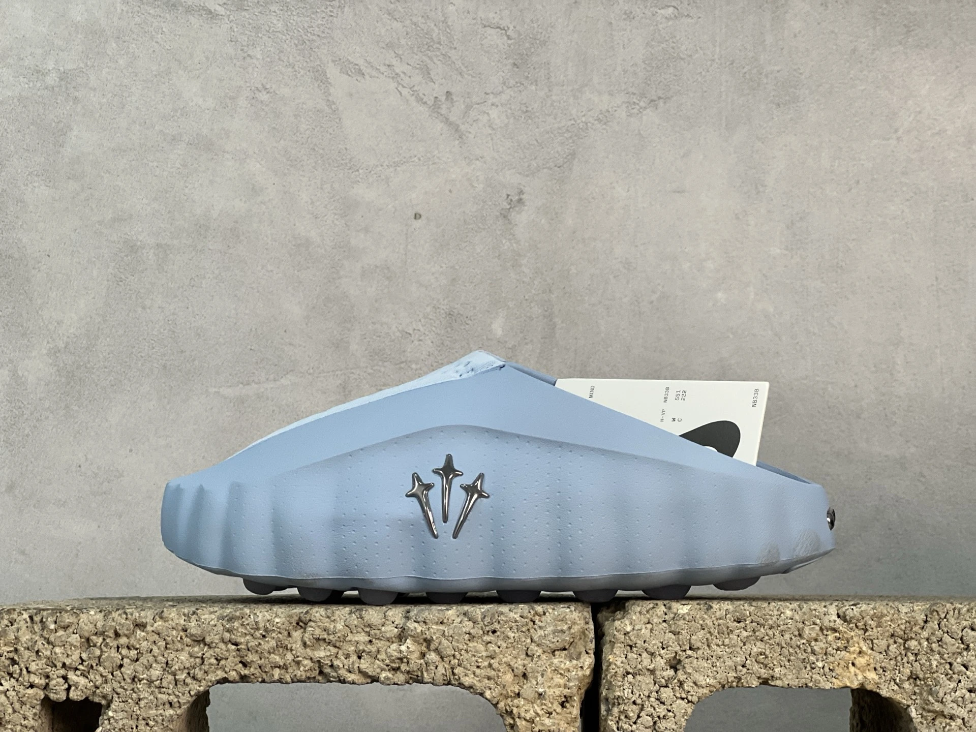 Nike mind - Nike Air Cushion Comfort Slide Sandals – Light Blue & White Foam Slip-On Slippers