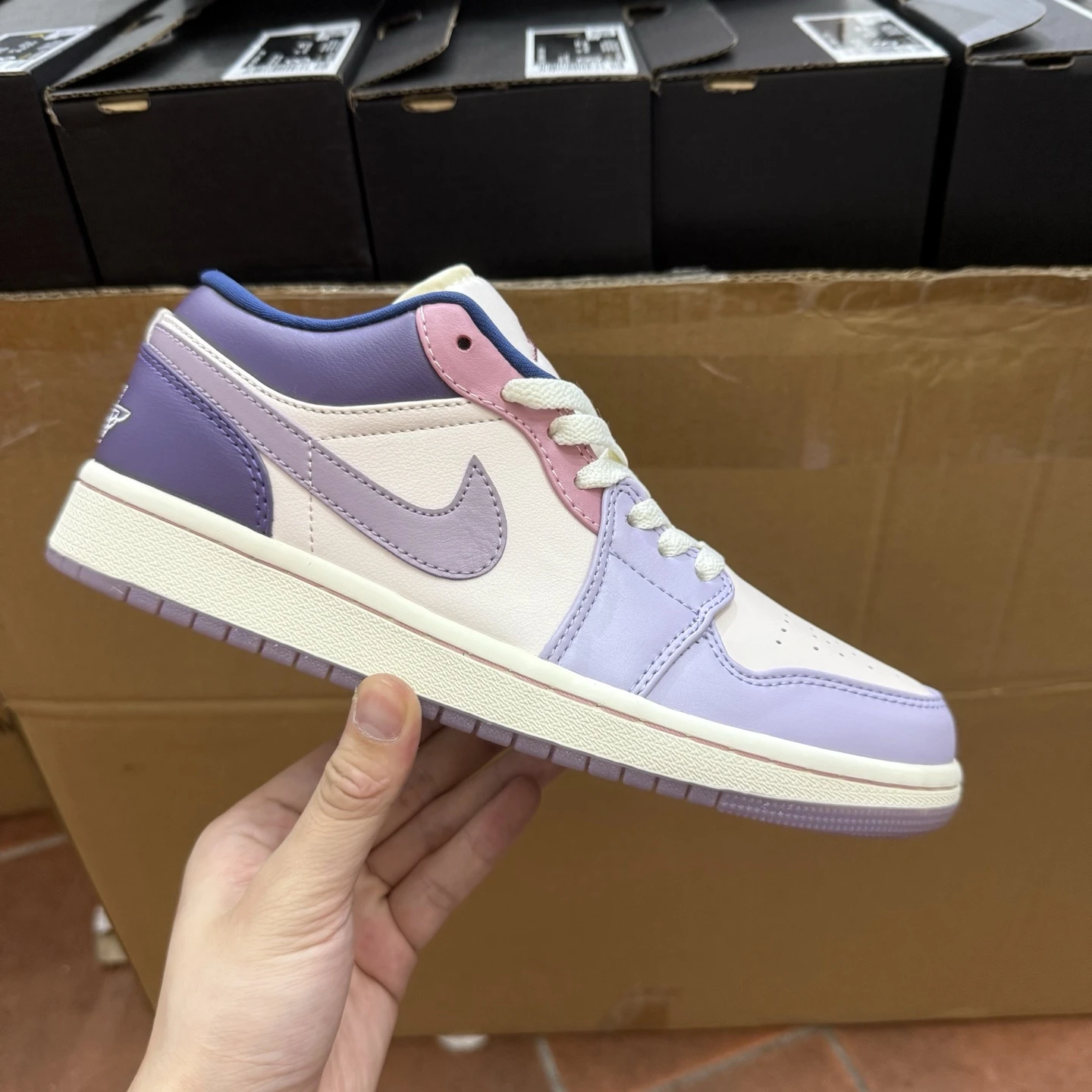 Air Jordan Low – Lavender Sky Edition