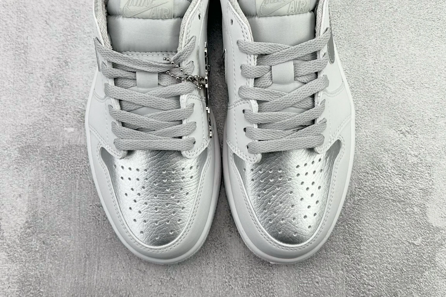 Nike Air Force Low Triple Light Grey