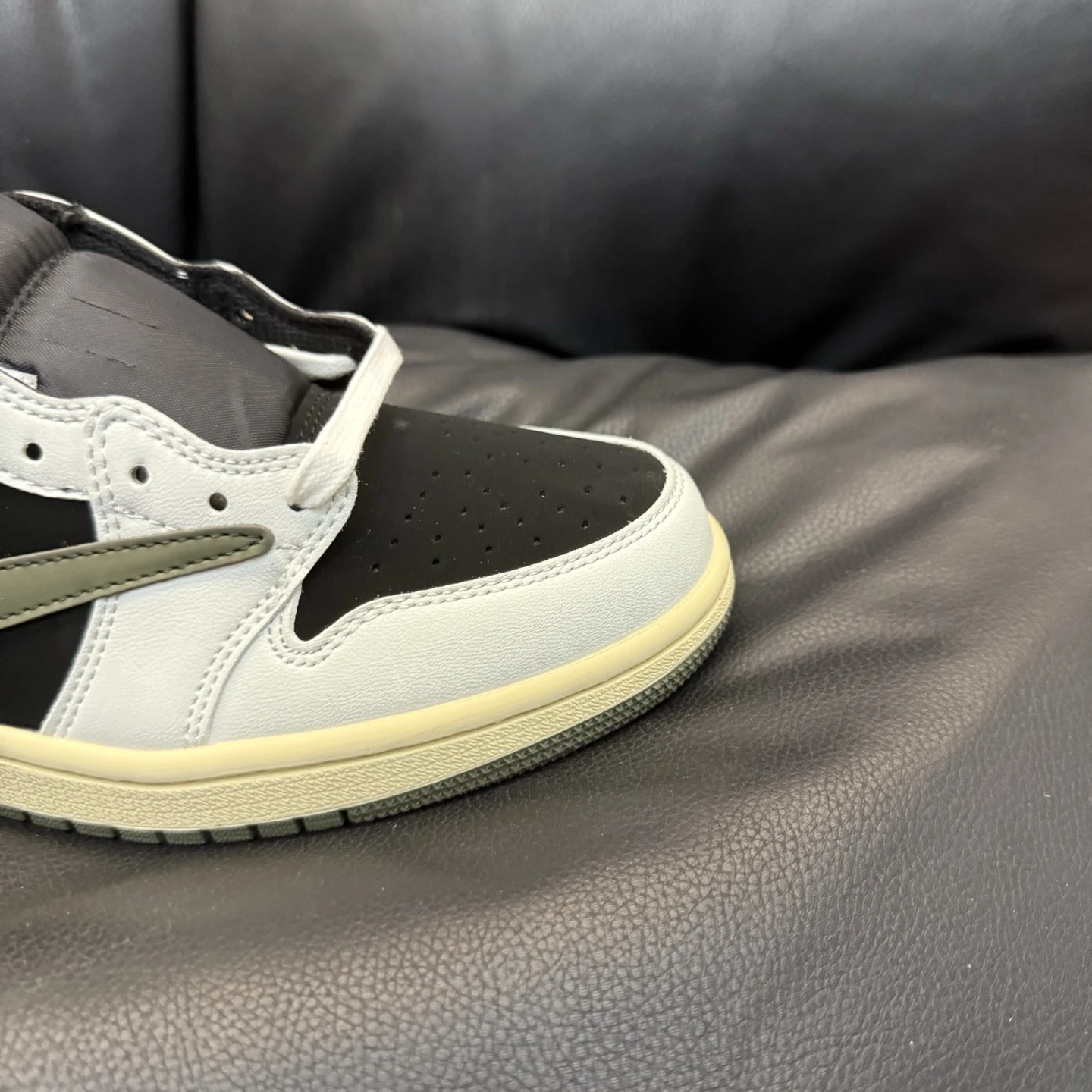 Nike Air Low Retro Black & Grey Edition