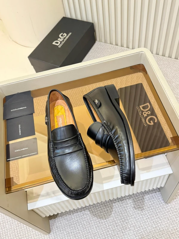 Classic Black Dolce & Gabbana Men's Leather DG Penny Loafers