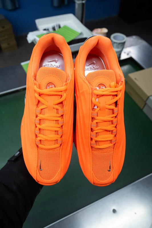 Nike NOCTA Glide – Bright Orange