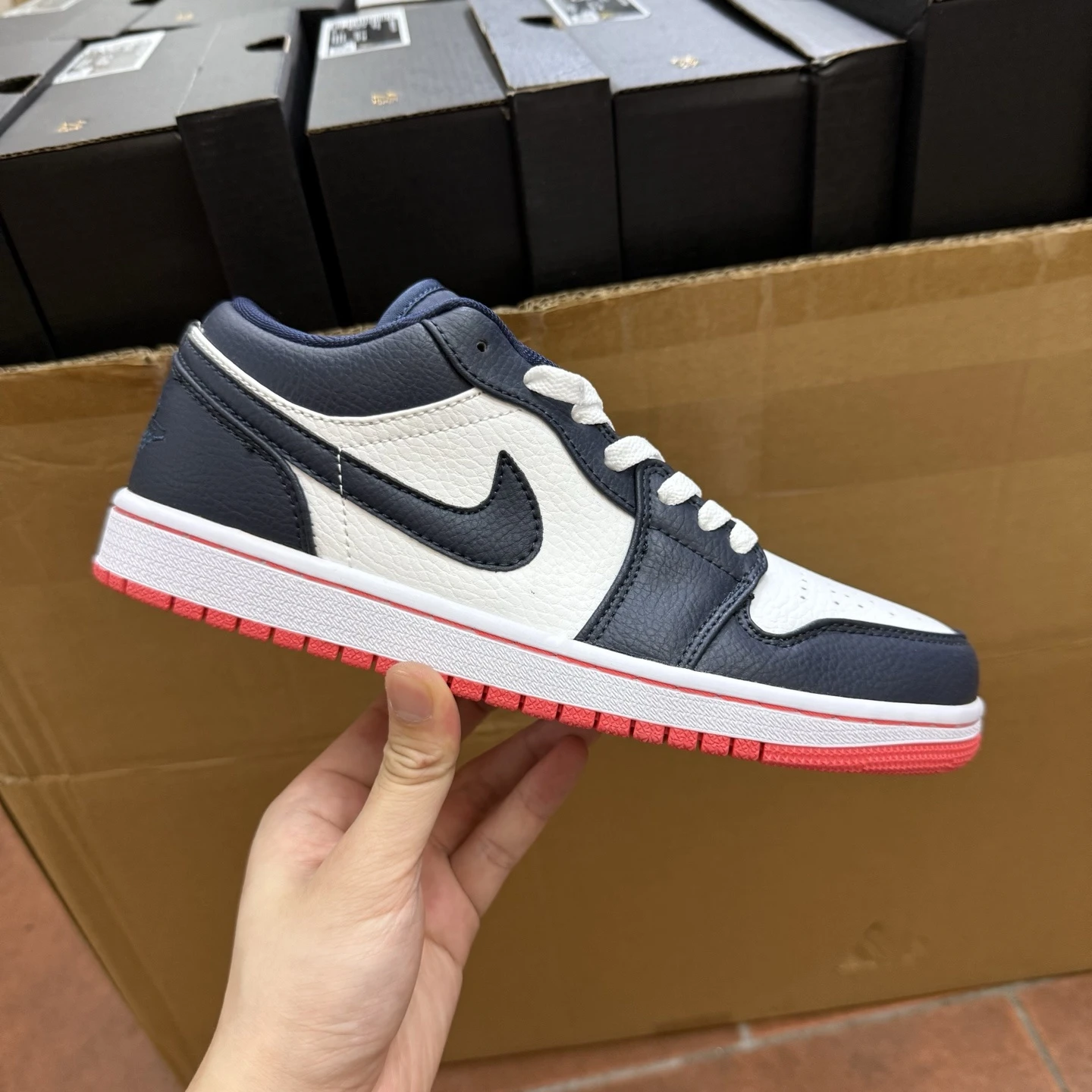 Air Jordan Low – Navy Blue & White