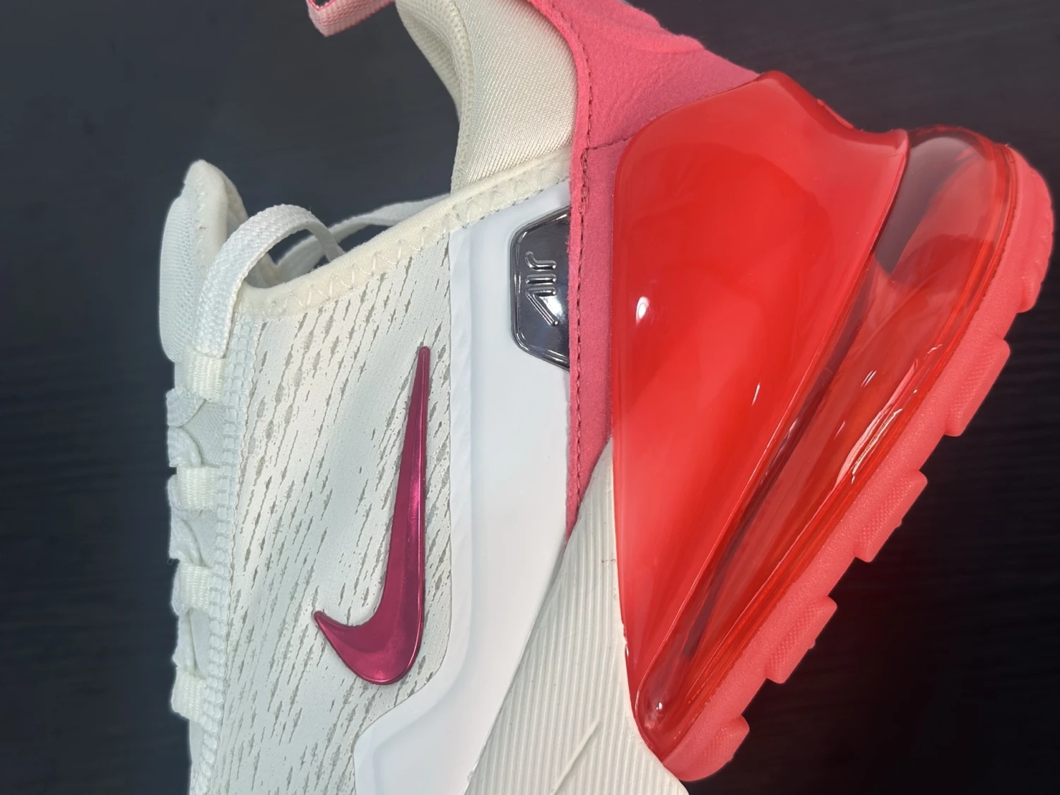 Nike Air Max 270 Sneakers – White & Red