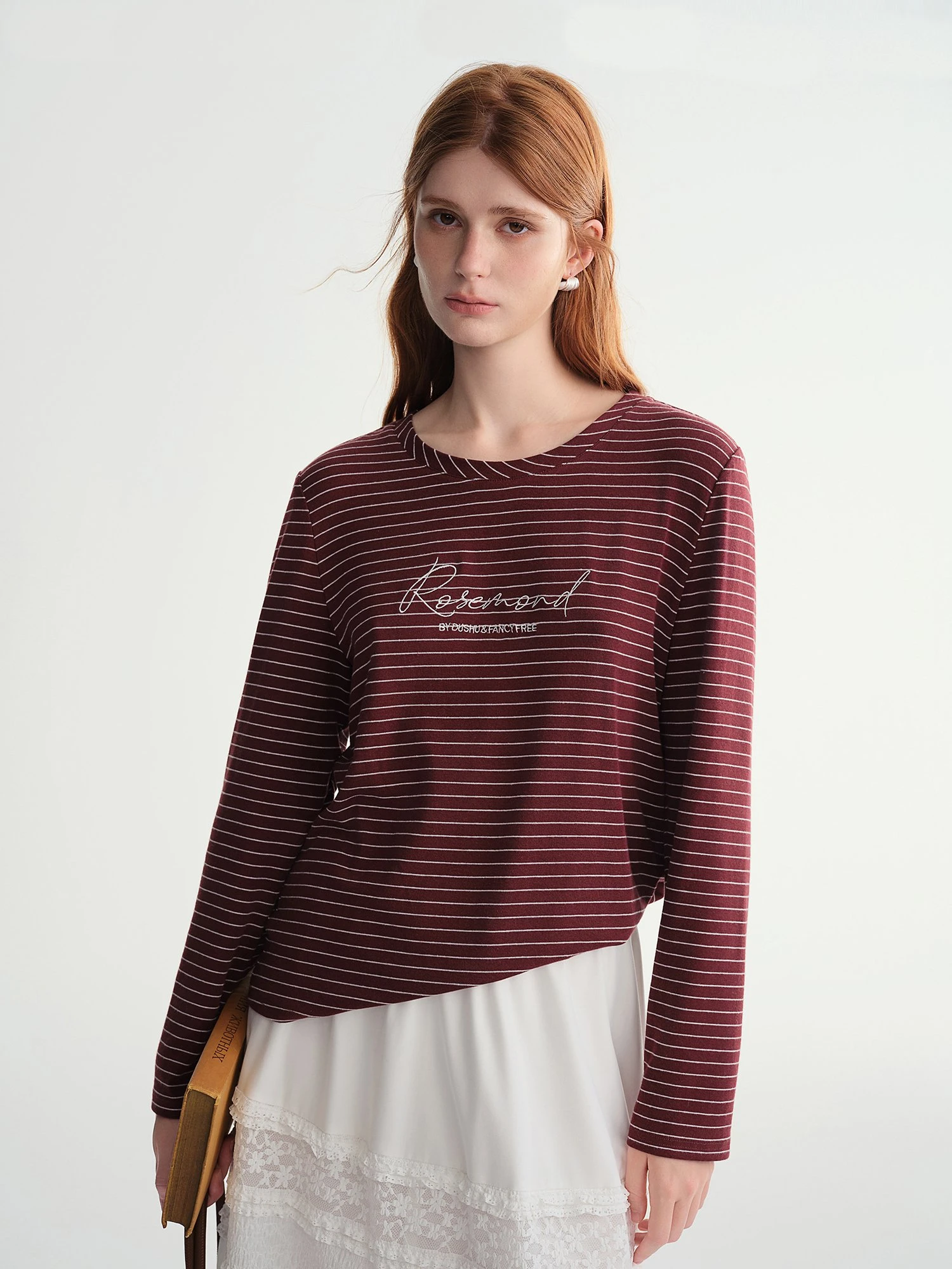 Vintage American Style Letter Embroidery Long Sleeve Tee for Women