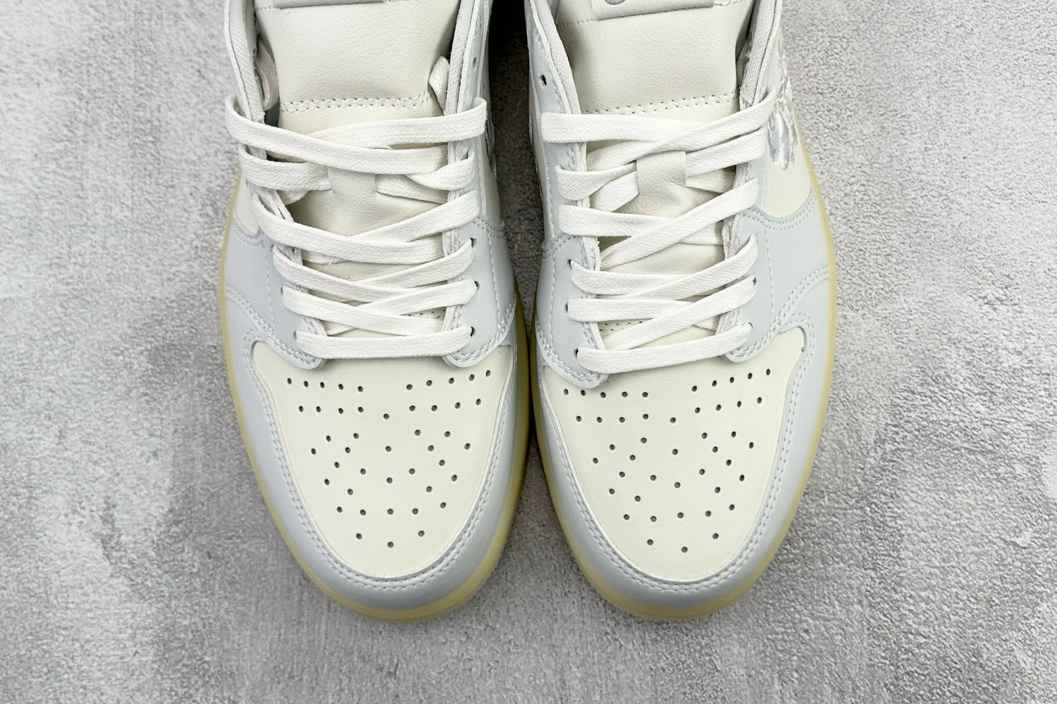 Nike Air Low Triple Sail
