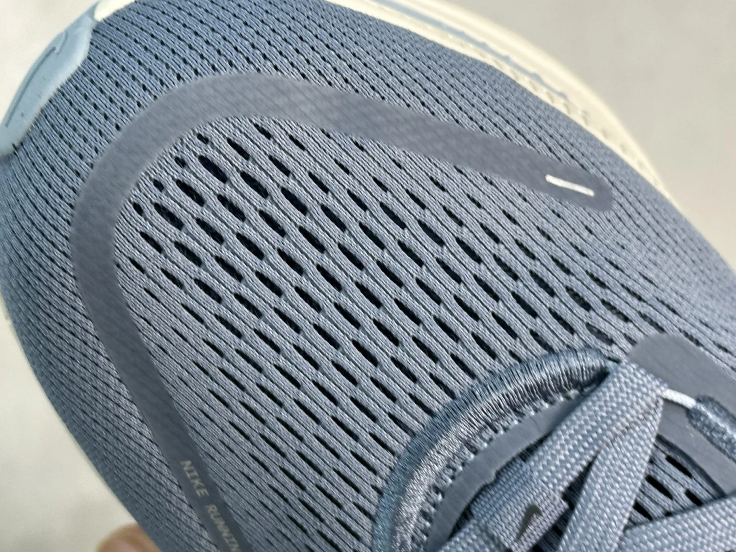 Nike Vomero 18 Road Running Shoes – Slate Blue & White