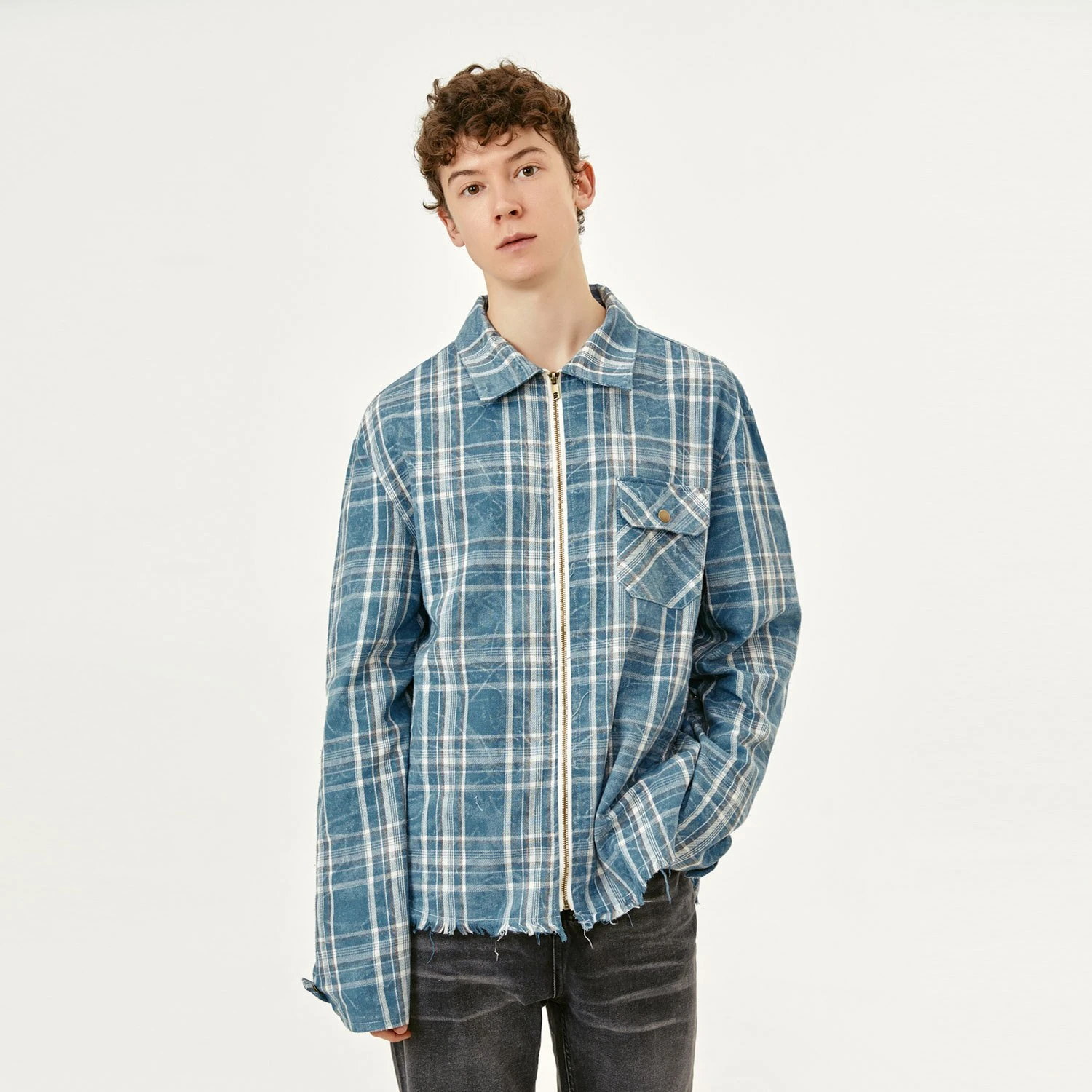 Checkered Zip-Up Tassel Shirt – Stylish Casual Long Sleeve Plaid Shirt