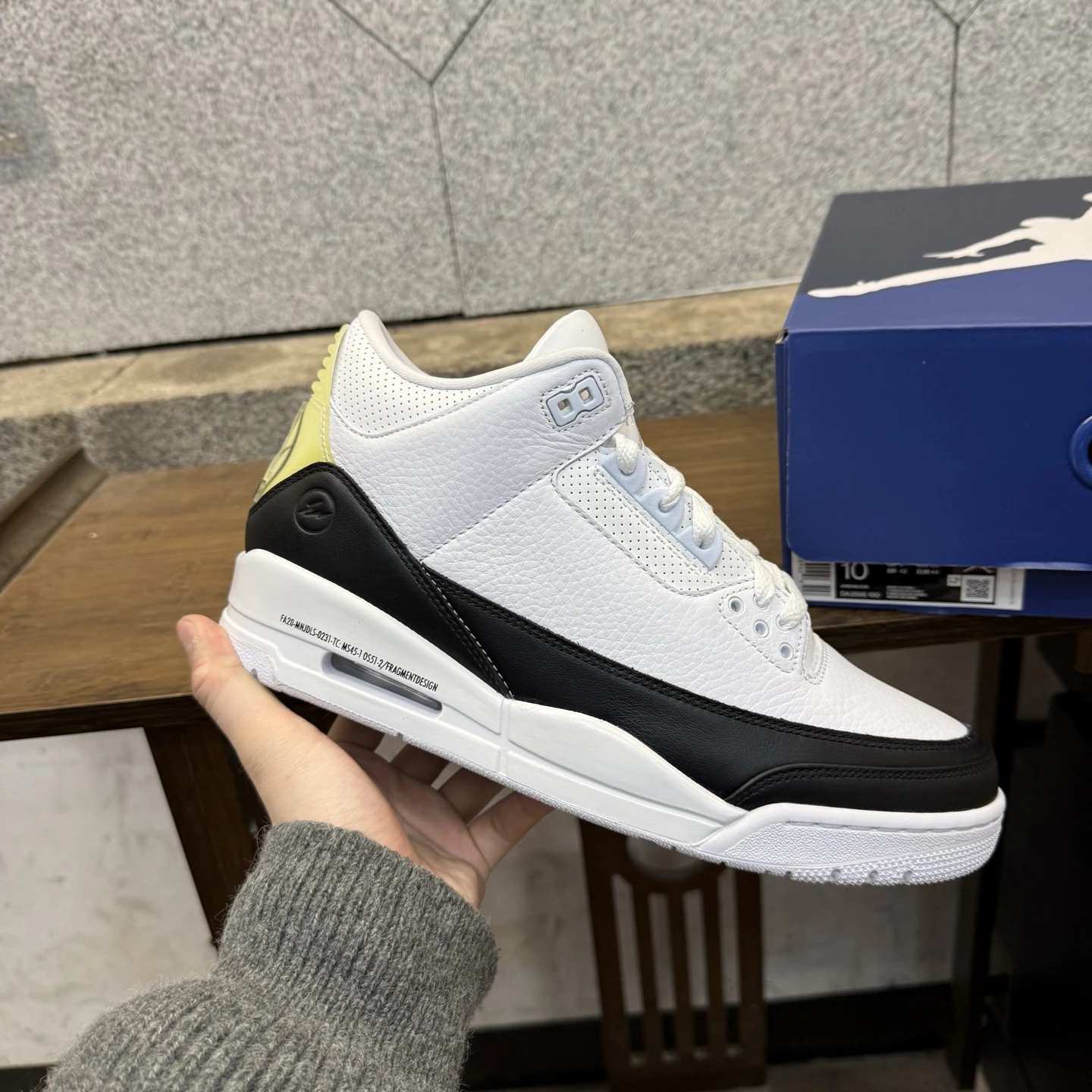 Air Jordan 3 Retro "White Black" Sneakers – White/Black
