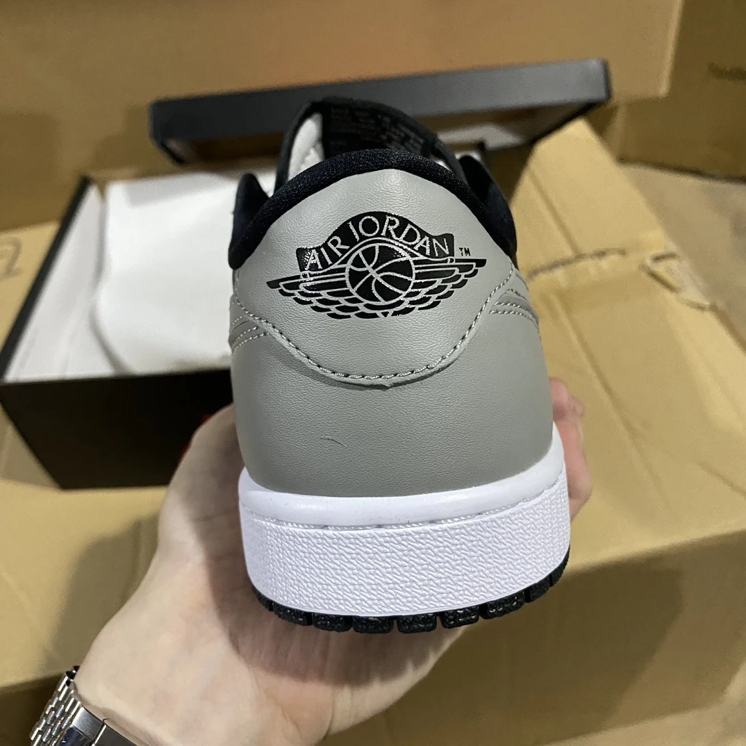 Air Jordan 1 Low Sneakers – Black/Smoke Grey