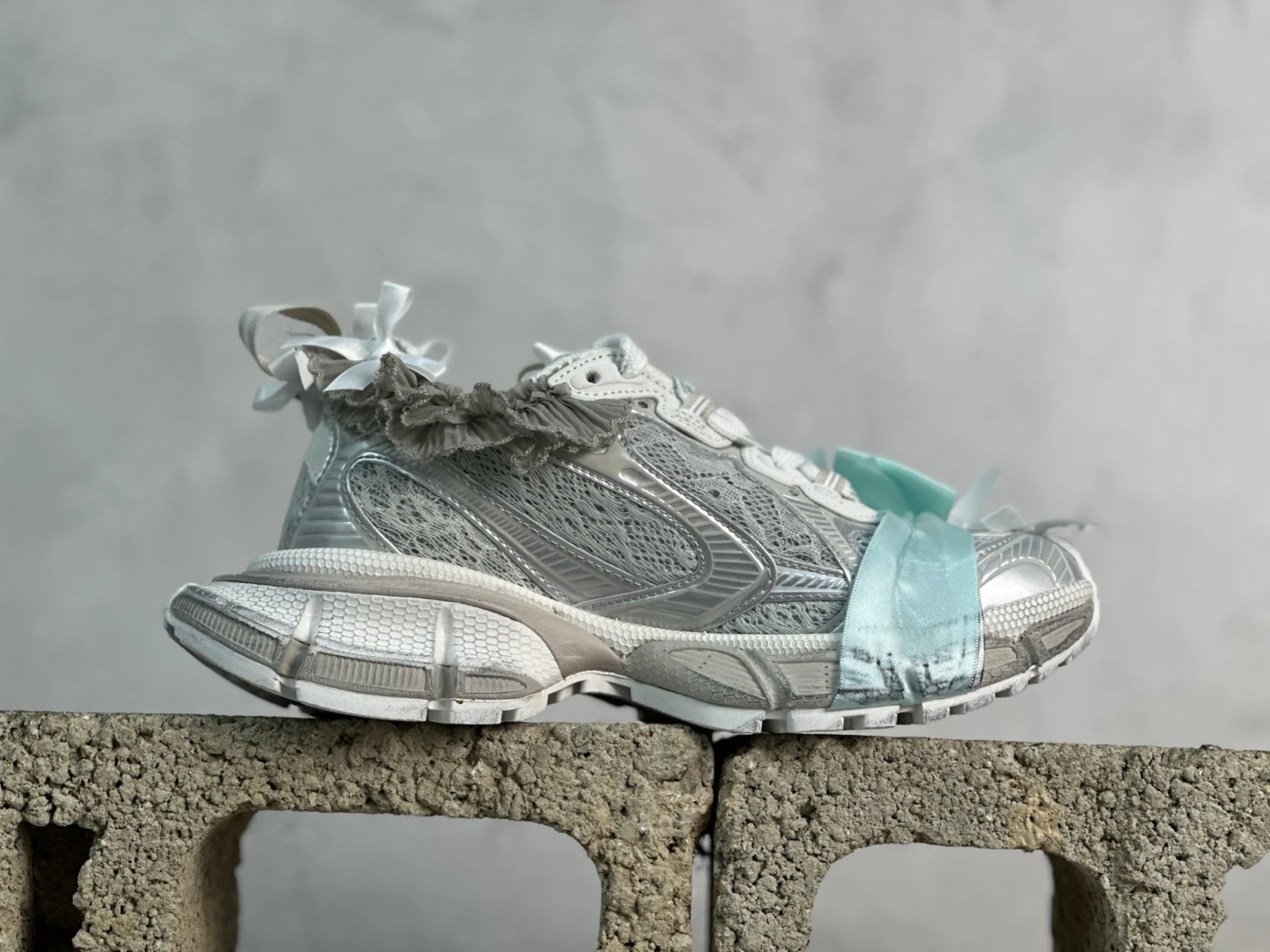 Balenciaga Couture Ribbon Runner Sneaker – Pearl Silver / Ice Blue