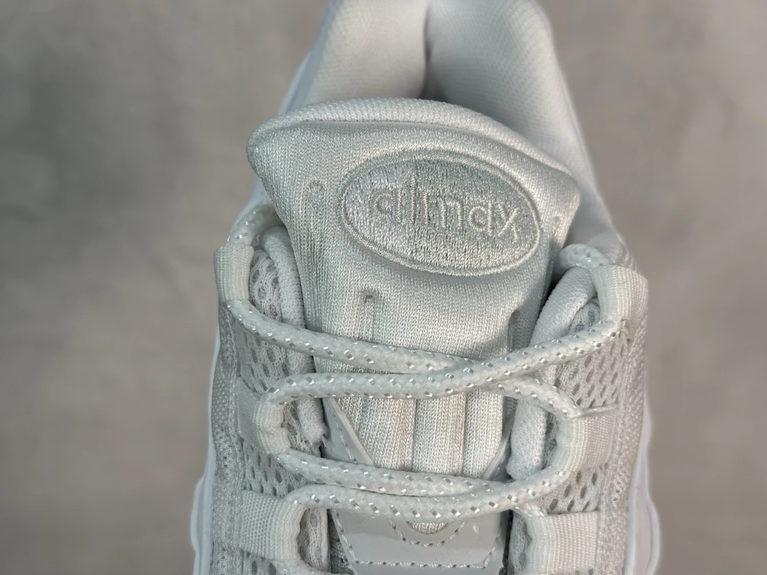 Nike Air Max 95 Sneakers – Triple White