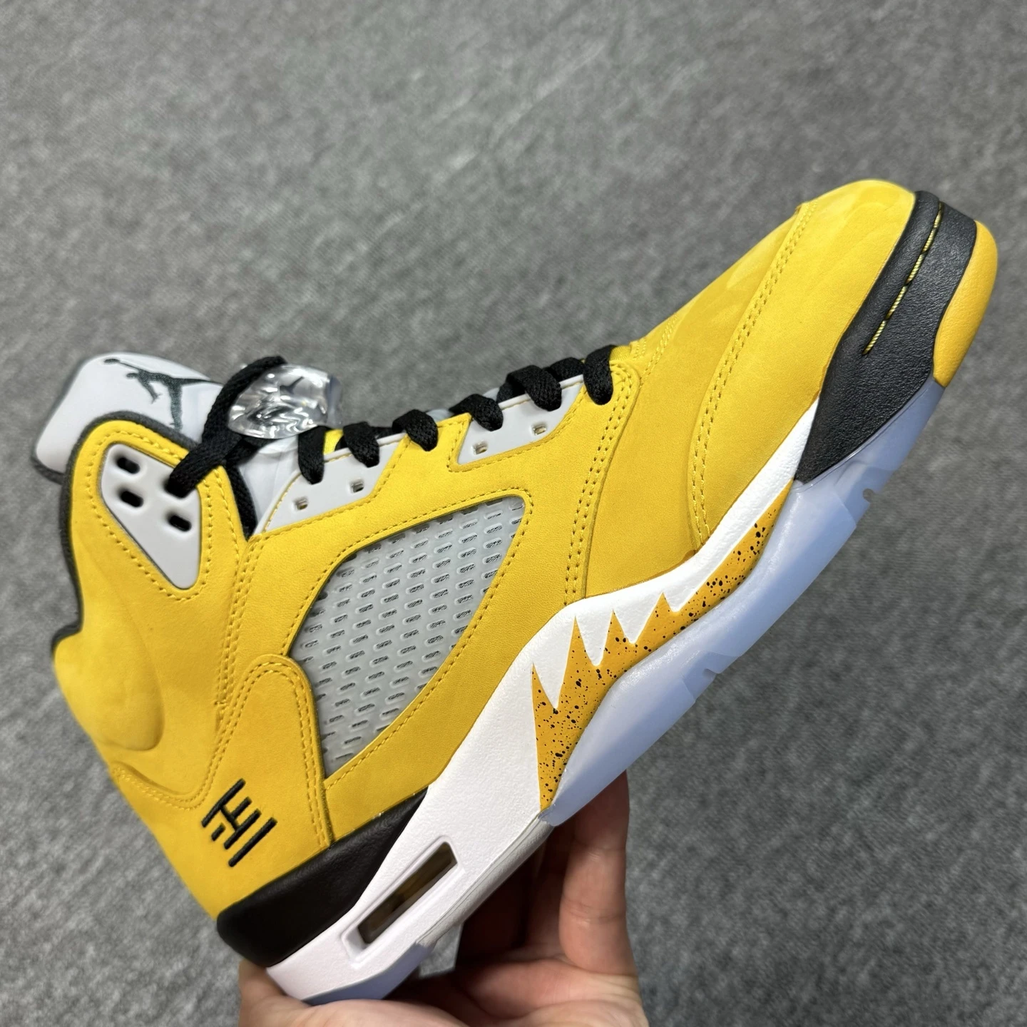 Air Jordan 5 Retro "Yellow Thunder" Sneakers – Yellow/Black/Grey
