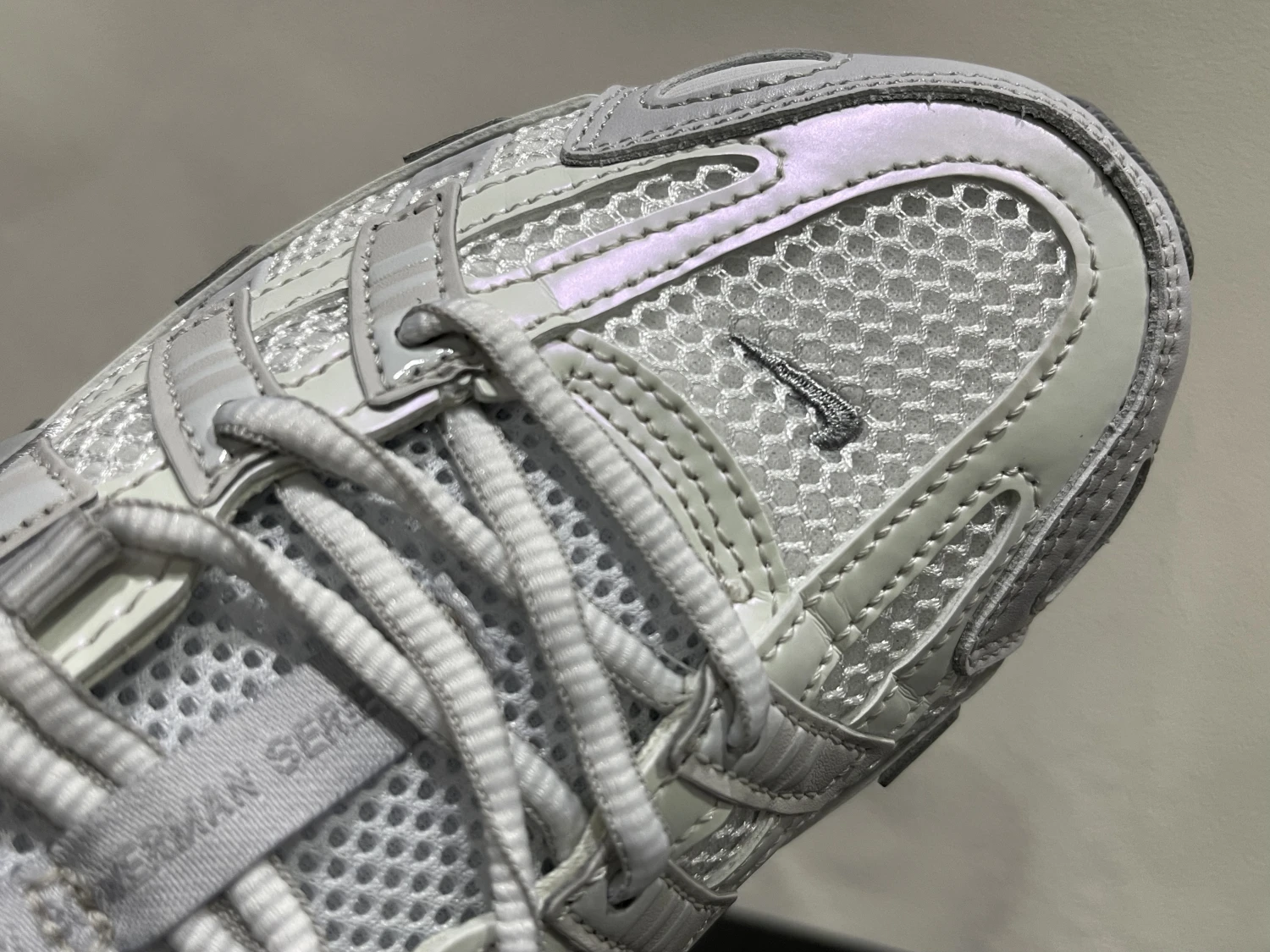 Nike Bomberman Series Sneakers – White, Light Grey & Iridescent Silver